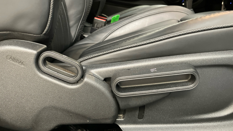 MINI Hatchback 1.5 Cooper Exclusive II 5dr Auto Petrol Hatchback